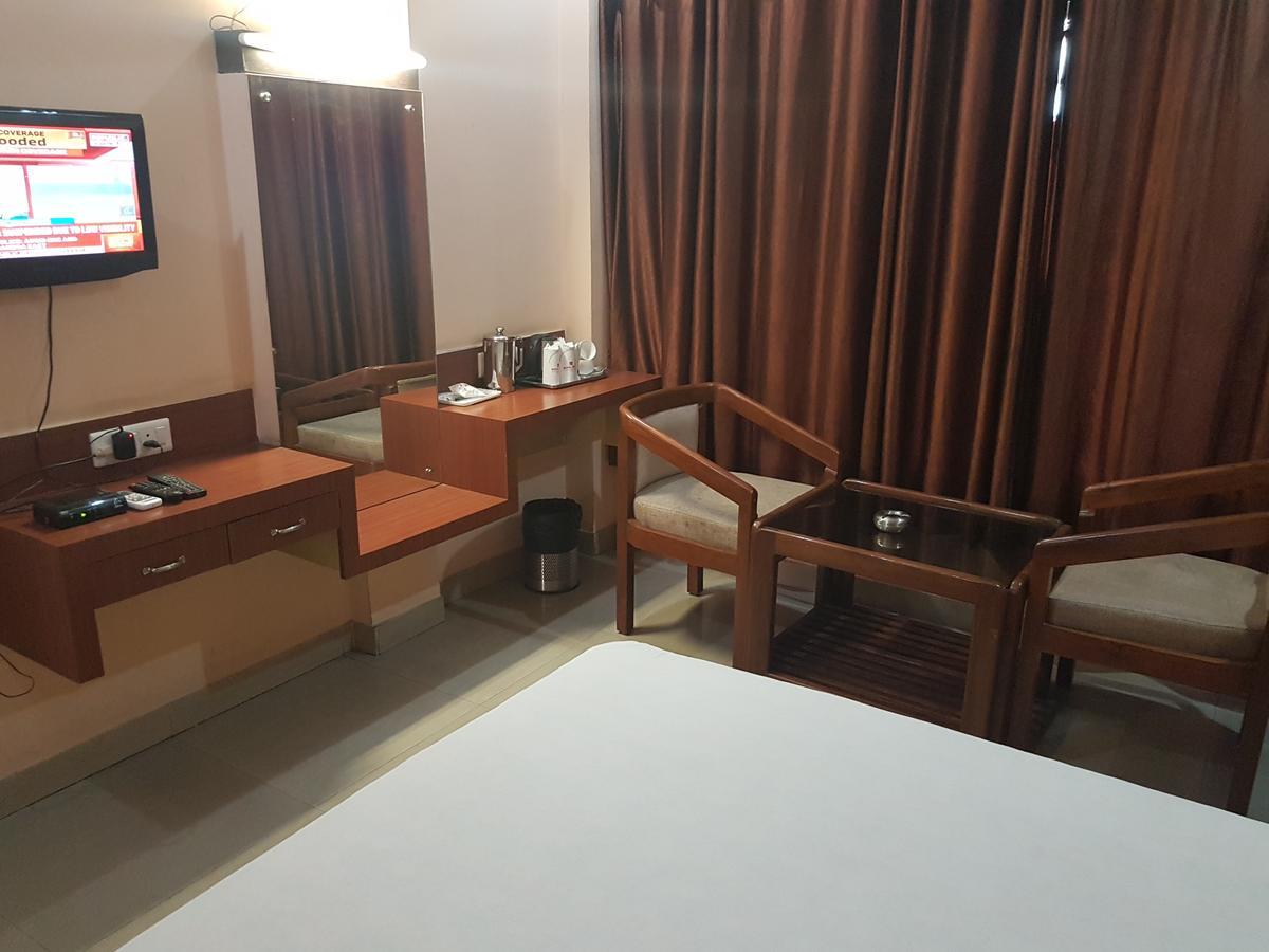 Hotel Simla シリグリ エクステリア 写真